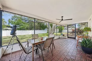 11469 Imperial Grove Dr E, Largo, FL 33774 - Photo 22