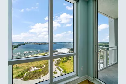 331 Cleveland St #1806, Clearwater, FL 33755 - Photo 12