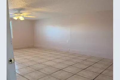 1327 43rd Street S, Saint Petersburg, FL 33711 - Photo 10