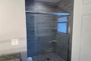 98 Dade Ave, Sarasota, FL 34232 - Photo 14