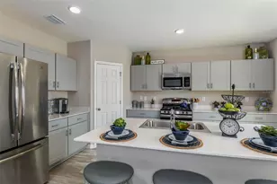 4619 Hikers Dr, Davenport, FL 33837 - Photo 4