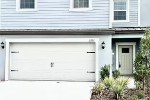 2201 Cerulean Sky Dr, Lutz, FL 33558 - Photo 2