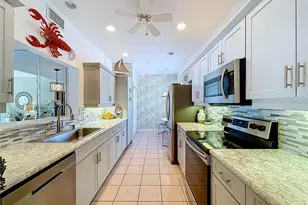 7 Island Park Pl, Dunedin, FL 34698 - Photo 12