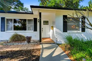1349 78th Ave N, Saint Petersburg, FL 33702 - Photo 10