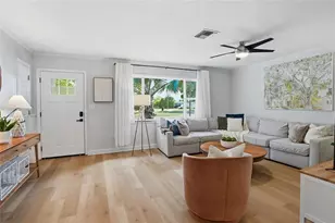 1349 78th Ave N, Saint Petersburg, FL 33702 - Photo 2