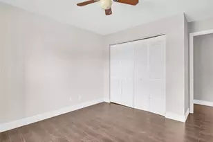 1801 E Lake Rd, Palm Harbor, FL 34685 - Photo 42