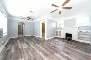 618 25th St W, Bradenton, FL 34205 - Photo 4