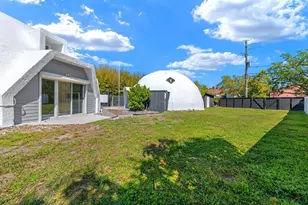 3900 41st St S, Saint Petersburg, FL 33711 - Photo 28
