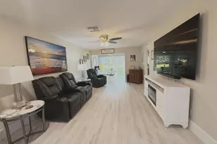 2465 Northside Dr, Clearwater, FL 33761 - Photo 4