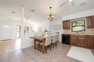 5748 60th Way N, Saint Petersburg, FL 33709 - Photo 10