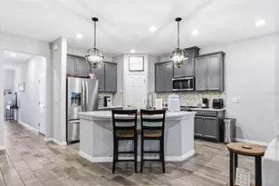 2818 Grand Kemerton Pl, Tampa, FL 33618 - Photo 10