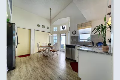 9408 New Orleans Drive, Weeki Wachee, FL 34613 - Photo 10