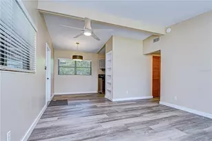 306 E Langford Dr, Plant City, FL 33563 - Photo 4