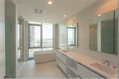 400 Central Avenue #2001, Saint Petersburg, FL 33701 - Photo 20