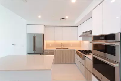 400 Central Avenue #2001, Saint Petersburg, FL 33701 - Photo 4