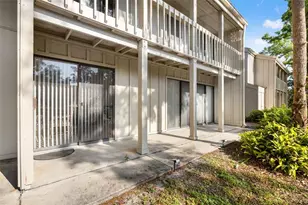 2232 Bahia Vista St, Sarasota, FL 34239 - Photo 4