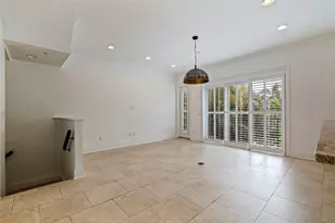2602 W De Leon St, Tampa, FL 33609 - Photo 14