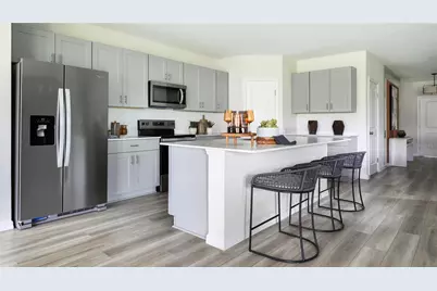 3915 Altitude Run, Davenport, FL 33837 - Photo 4