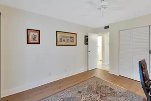 1802 Bedford Ln, Sun City Center, FL 33573 - Photo 14