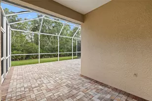 9838 Bridgeton Dr, Tampa, FL 33626 - Photo 24