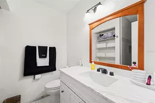 6490 Cape Hatteras Way NE, Saint Petersburg, FL 33702 - Photo 20