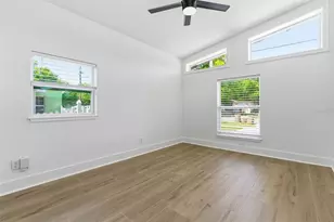 3916 Iowa Ave W, Tampa, FL 33616 - Photo 14