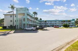2455 Finlandia Ln, Clearwater, FL 33763 - Photo 2