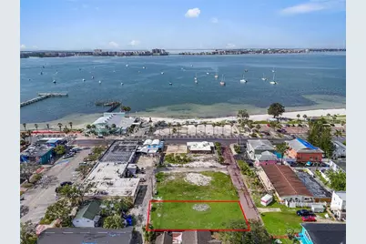 3108 56th Street S, Gulfport, FL 33707 - Photo 8