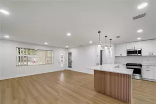 545 N Terrace Dr, Brandon, FL 33510 - Photo 8