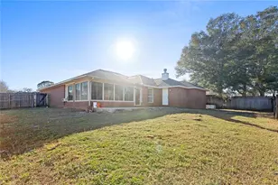 6622 Hallendale Dr, Pensacola, FL 32526 - Photo 12