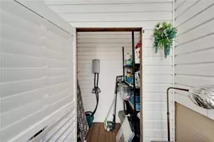 5311 Boardwalk St, Holiday, FL 34690 - Photo 6