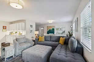 4724 W Wallcraft Ave, Tampa, FL 33611 - Photo 2