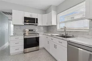 3777 67th St N, Saint Petersburg, FL 33710 - Photo 26