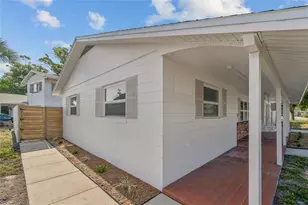 3777 67th St N, Saint Petersburg, FL 33710 - Photo 8