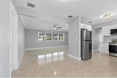 3777 67th Street N, Saint Petersburg, FL 33710 - Photo 18