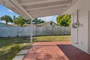 3777 67th St N, Saint Petersburg, FL 33710 - Photo 44