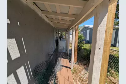 8740 N Tangerine Place, Tampa, FL 33617 - Photo 16