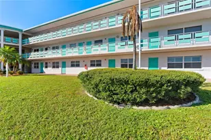 1950 59th Ave N, Saint Petersburg, FL 33714 - Photo 2