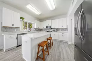 10919 Sailbrooke Dr, Riverview, FL 33579 - Photo 18