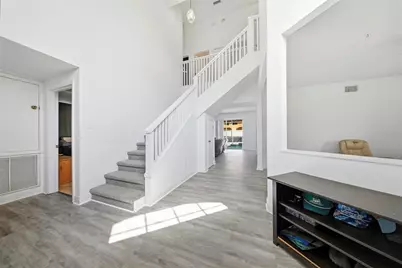 10919 Sailbrooke Drive, Riverview, FL 33579 - Photo 8