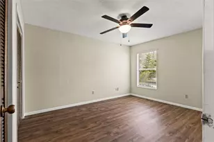 2524 Victarra Cir, Lutz, FL 33559 - Photo 18