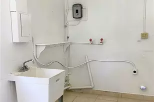 7306 Kingsbury Cir, Tampa, FL 33610 - Photo 20