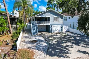 815 Florida Ave, Palm Harbor, FL 34683 - Photo 2