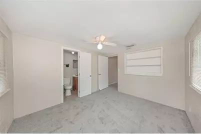 2423 Auburn Street S, Saint Petersburg, FL 33712 - Photo 16