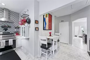 914 N 8th Street N, Saint Petersburg, FL 33701 - Photo 14