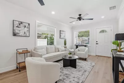 2206 Gordon St, Tampa, FL 33605 - Photo 8