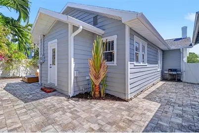 3218 7th Street N, Saint Petersburg, FL 33704 - Photo 32