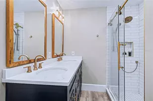 3218 7th St N, Saint Petersburg, FL 33704 - Photo 20