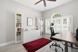 18931 Chaville Rd, Lutz, FL 33558 - Photo 40