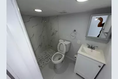 126 Miami Gardens Road, West Park, FL 33023 - Photo 32